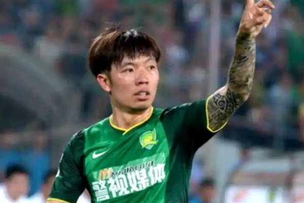 中超-张稀哲传射奥斯卡90分钟绝平 玉昆3-3战平国安