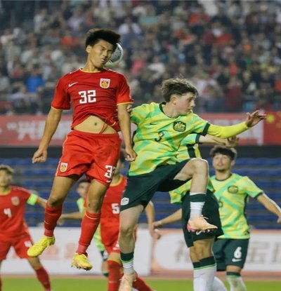 国少逆转沙特进四强！万项、李钧鹏、张伯霖社媒：计划有变