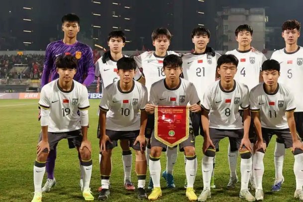 国少逆转沙特进四强！万项、李钧鹏、张伯霖社媒：计划有变