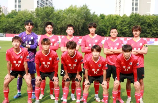 江苏联：苏州2-2南通，潘万权、李贤成破门，周玉铭扳平