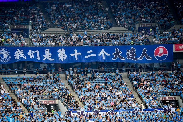 中超观赛人数井喷：成都领跑，8场破2万